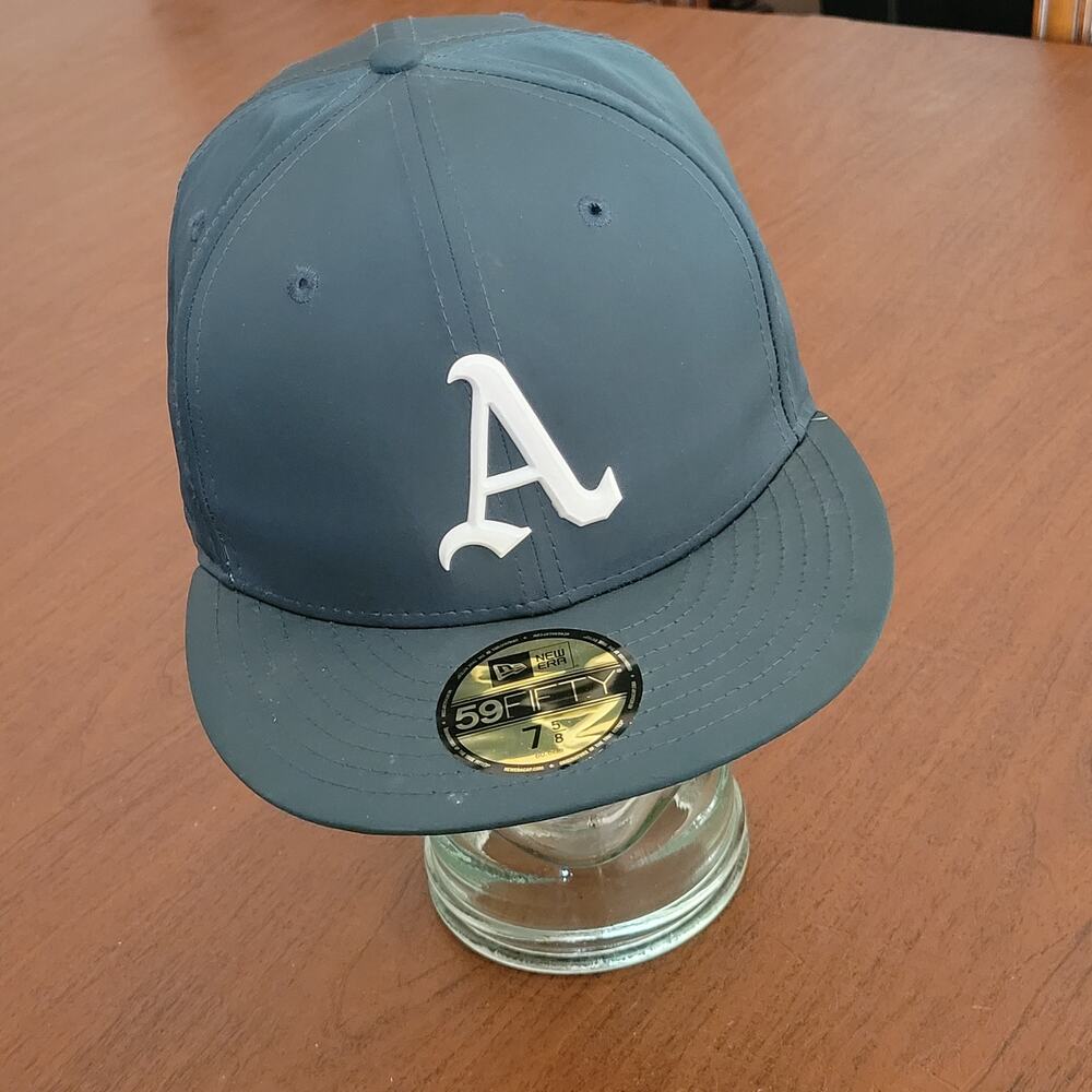 Philadelphia Athletics New Era 59FIFTY Fitted Hat 7 5/8" New